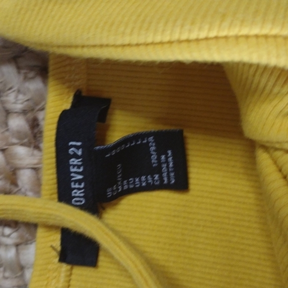 FOREVER 21 shirts - Picture 3 of 5